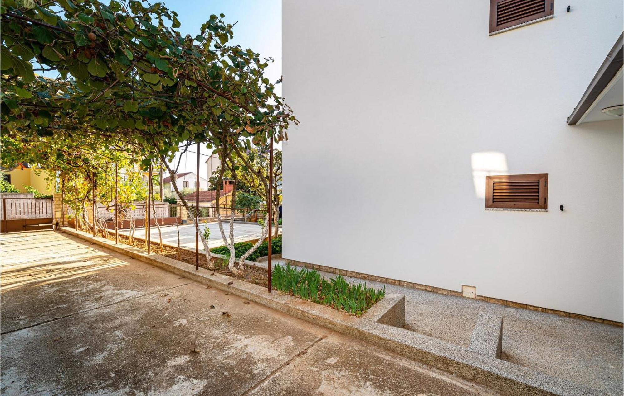 2 Bedroom Cozy Apartment In זאדאר מראה חיצוני תמונה