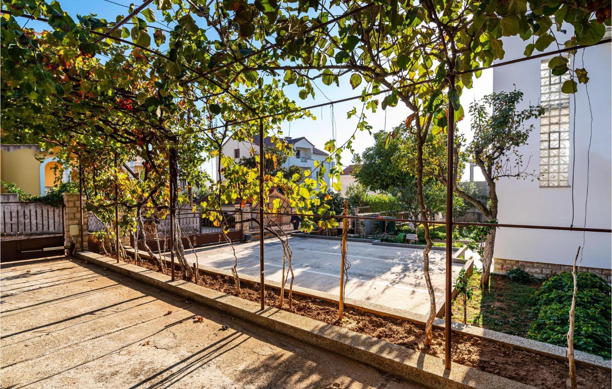 2 Bedroom Cozy Apartment In זאדאר מראה חיצוני תמונה